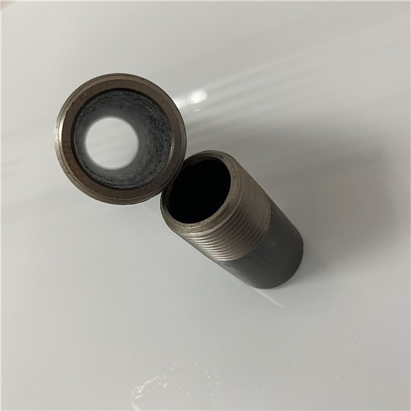 black seamless pipe nipple