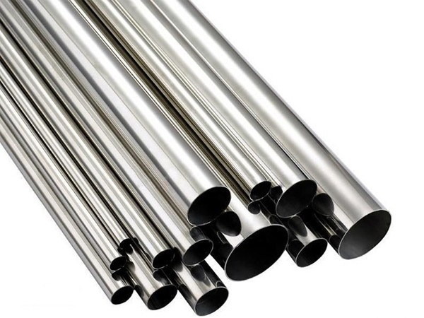 carbon steel pipes vs stainless steel pipes