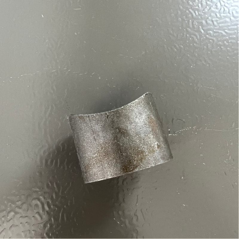 thread outlet