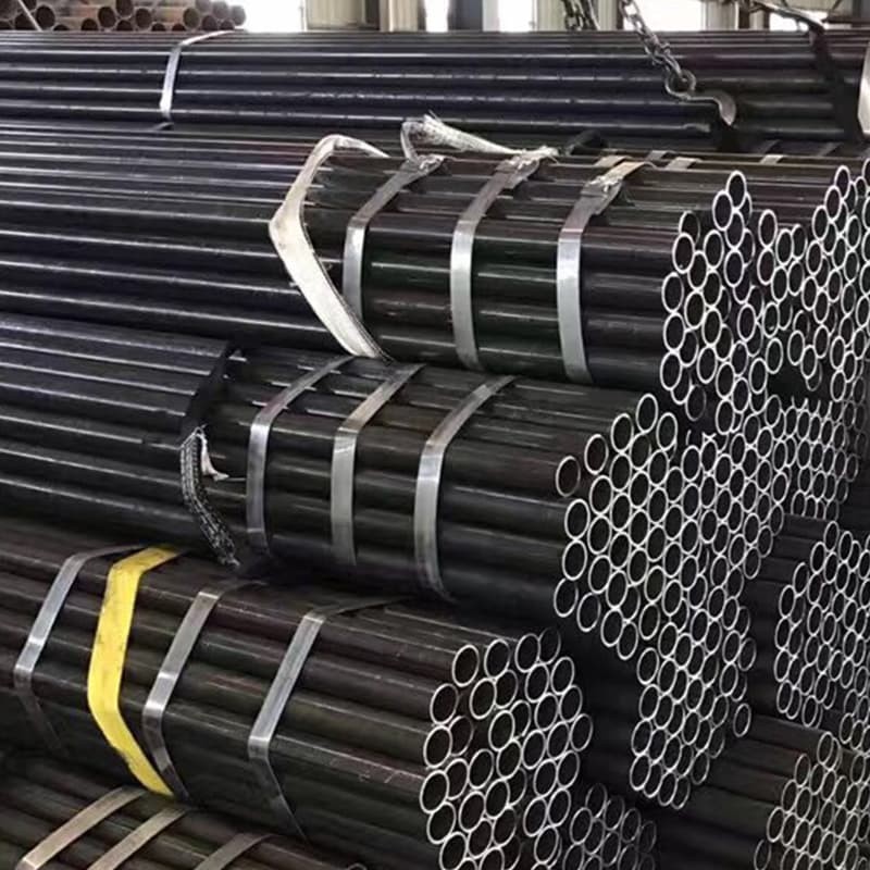Black Carbon Steel ASTM A106 Seamless Pipe - Image 2