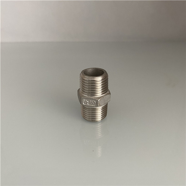 SS Threaded Pipe Fittings Hex Nipple - Image 4