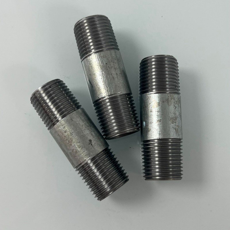 BS EN10241 Zinc Plated Carbon Steel Nipple